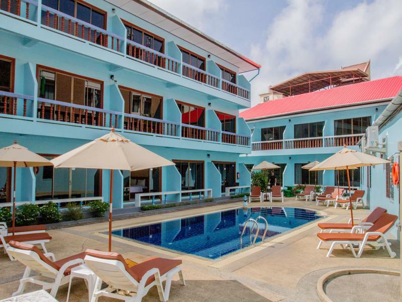 Valero Guesthouse Phuket Extérieur photo